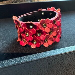 Women Jewelry Floral Leather Bracelet - Pink